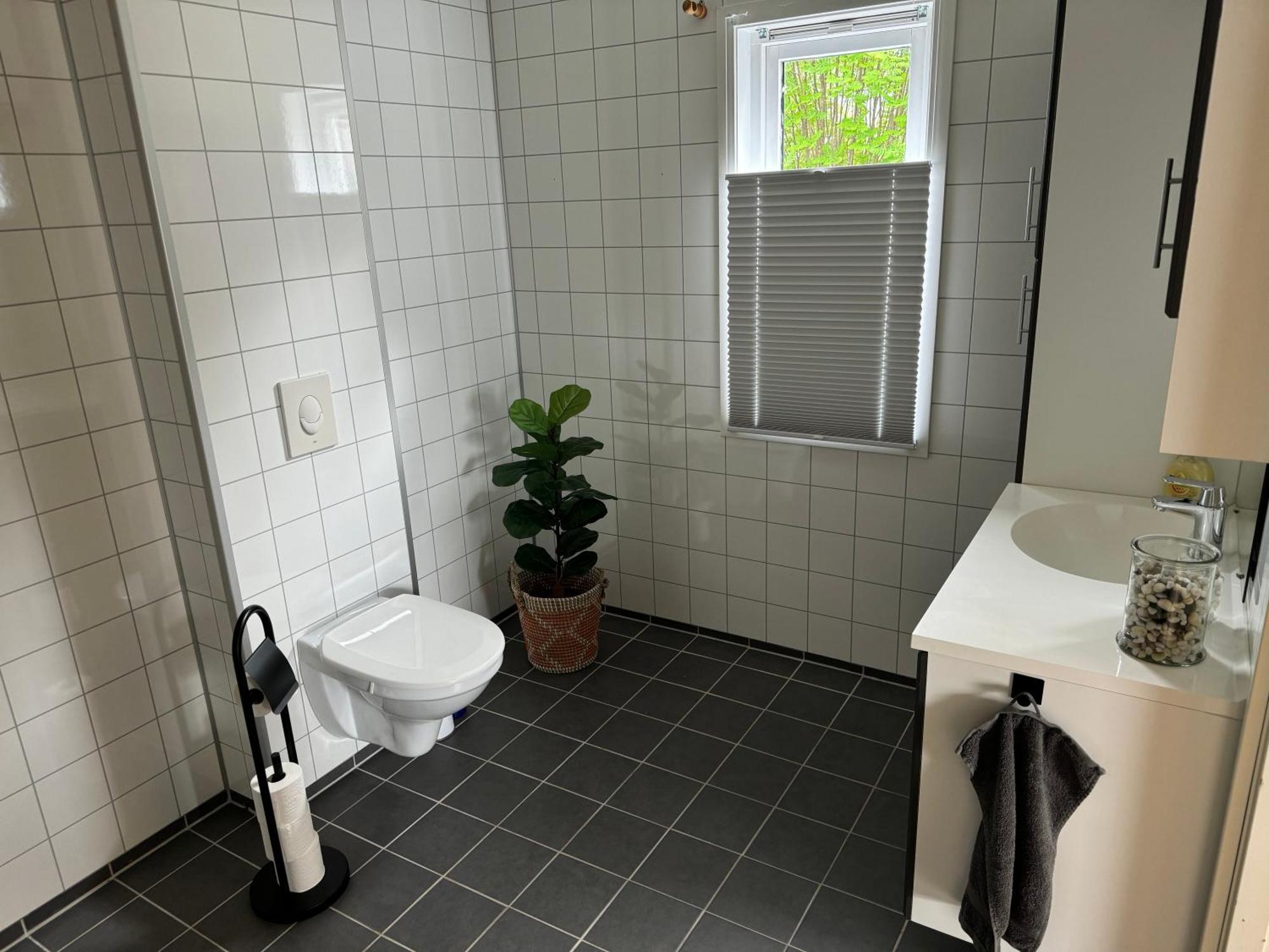 Walo Apartments Tromsdalen - Close To Cable Car And Arctic Cathedral, 10 Min By Bus To City Centre, Free Parking Tromso Luaran gambar