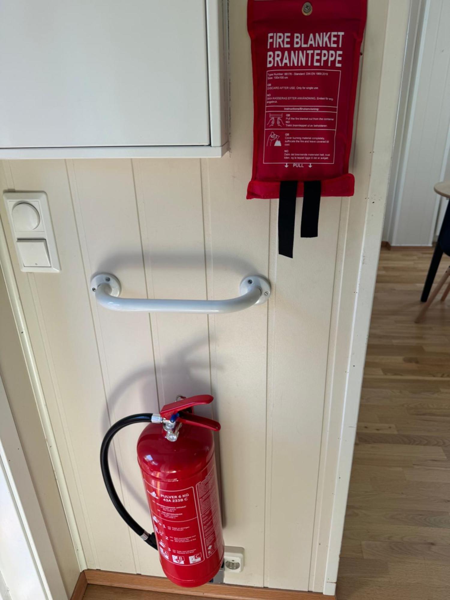 Walo Apartments Tromsdalen - Close To Cable Car And Arctic Cathedral, 10 Min By Bus To City Centre, Free Parking Tromso Luaran gambar